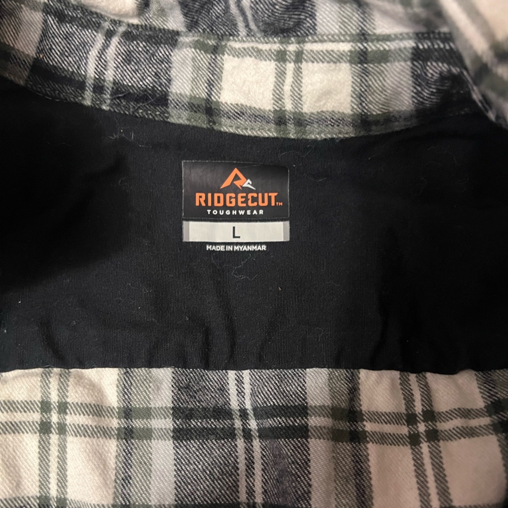 Men’s work button down - Picture 3 of 3